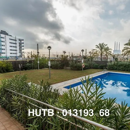 Апартаменты Apartamento Cervantes Playa Бадалона